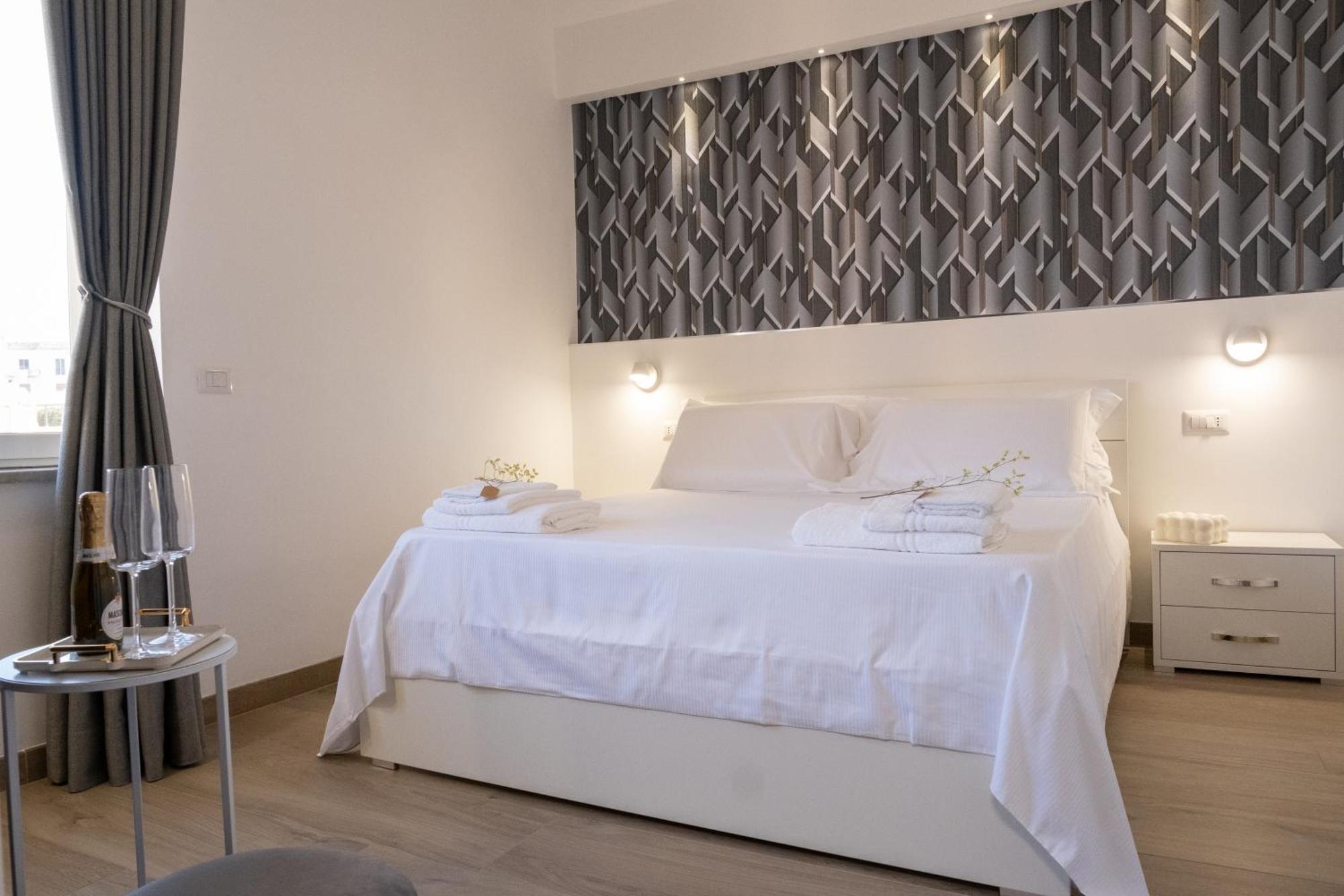 Coraline Deluxe Rooms Castellammare di Stabia Exterior foto